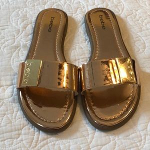 NWOT BEBE Rosegold Slides, Size 8.5 🎉🎊
